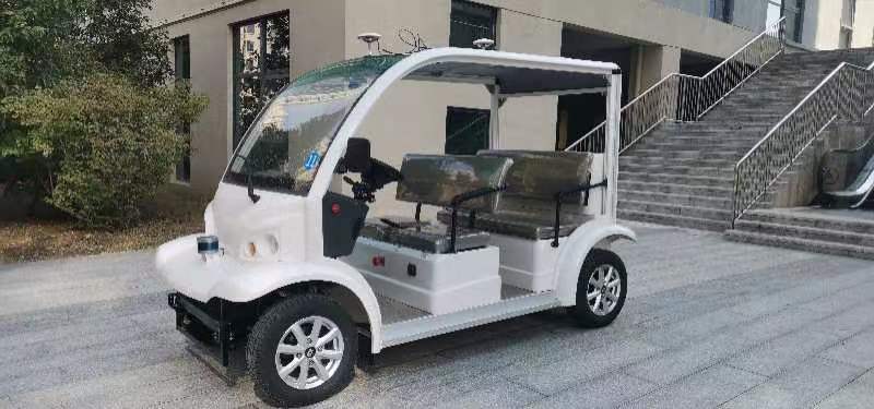 无人驾驶摆渡车